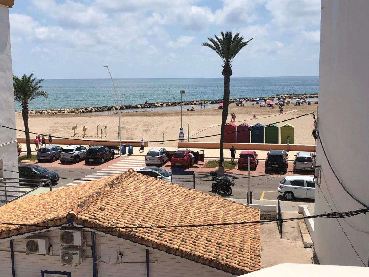 Apartamentos Playa Torrenostra Luaran gambar